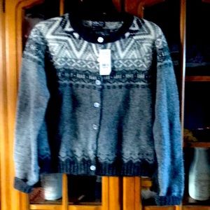 Vintage wool sweater new with tags 💗